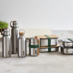 Thermoflasche Black & Blum mit weiteren Produkte